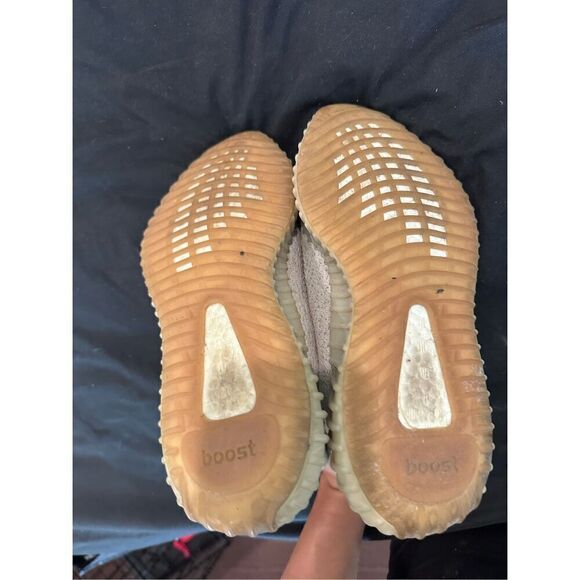 US SIZE 6 Yeezys adidas boost 350 V2 sesame - Picture 4 of 5